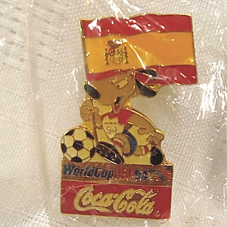 Coca-Cola Collectibles - Coke World Cup 1994 Soccer Tie Tack Enamel Pin Spain