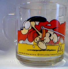 Garfield Collectibles - Garfield Glass Mug