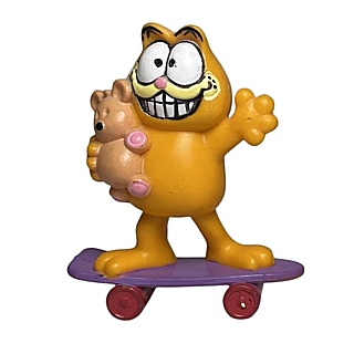 Garfield Collectibles - Garfield and Pooky on Skateboard PVC Figure - 1989 McDonald's Happy Meal Under 3 Toy