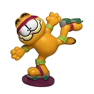Garfield Collectibles - Garfield on Skates PVC Figure - 1989 McDonald's Happy Meal Under 3 Toy