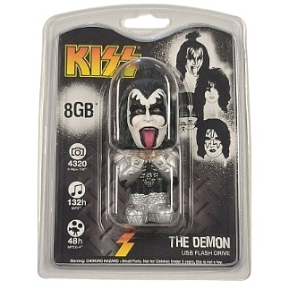 Rock and Roll Collectibles - Kiss Gene Simmons 8GB USB Drive Figure