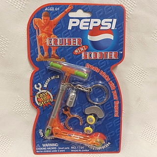 Pepsi-Cola Collectibles - Pepsi Mini Finger Scooter Keychain