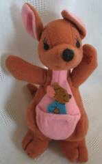 Walt Disney Collectibles - Kanga and Roo Beanie