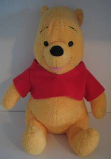 Walt Disney Collectibles - Pooh Soft Plush  Beanie
