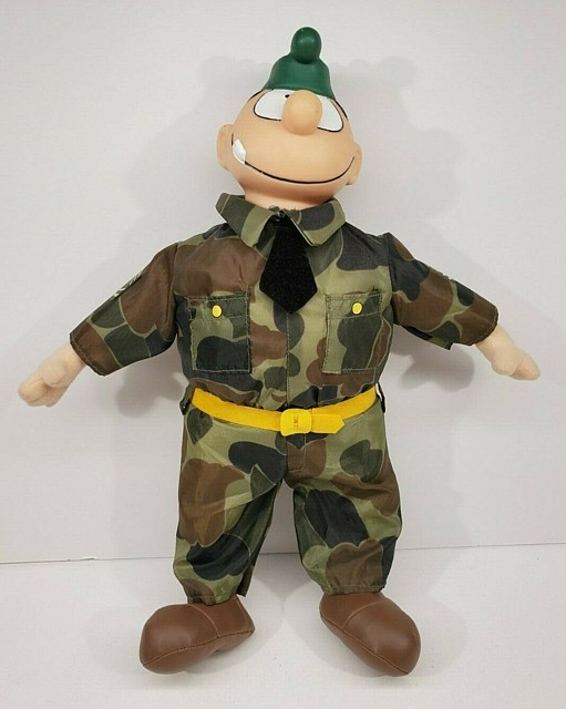 Comic Book Collectibles - Beetle Bailey Sergeant 1st Class Orville P. Snorkel Sarge Plush Doll