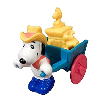 Snoopy and Peanuts Collectibles - Snoopy Hay Hauler 1989 1990 McDonalds Farm Happy Meal Toy