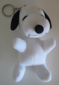 Peanuts Collectibles - Snoopy Plush Keyring