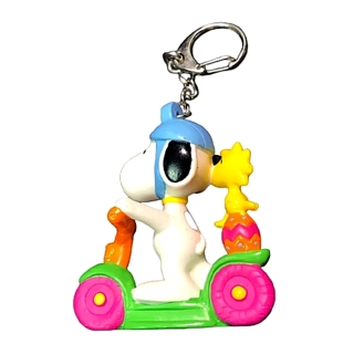 Snoopy and Peanuts Collectibles - Snoopy Scooter Keyring key Chain