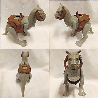 Classic Star Wars Collectibles - Star Wars TaunTaun Open Belly Figure with Saddle