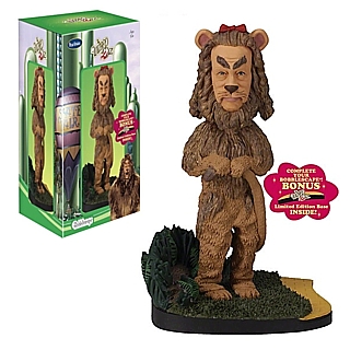 Wizard of Oz Collectibles - Cowardly Lion Bobblescape Bobblehead Doll by Royal Bobbles