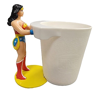 Wonderwoman Burger King Cup and Figure