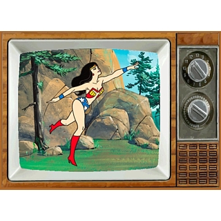 Super Hero Collectibles - Wonder Woman Metal TV Magnet
