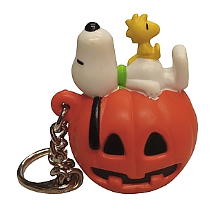 Snoopy and Peanuts Collectibles - Snoopy and Woodstock Halloween Jack-O-Lantern Pumpkin Whitman's Figural Keychain / Keyring